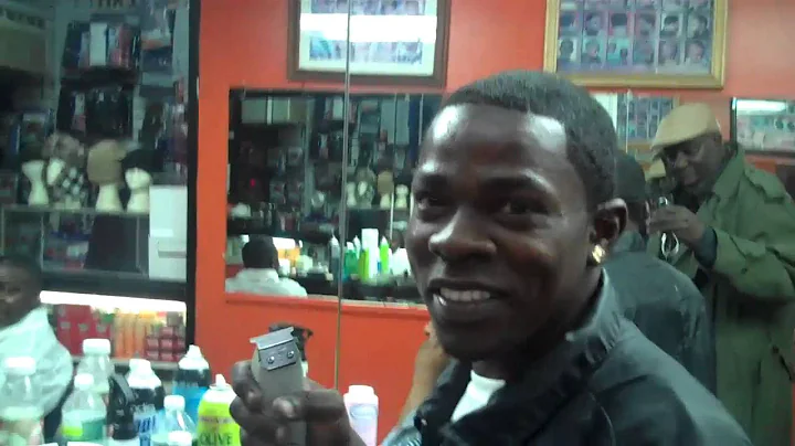 JARAMA BARBER SHOP Featuring LEE GLAZE