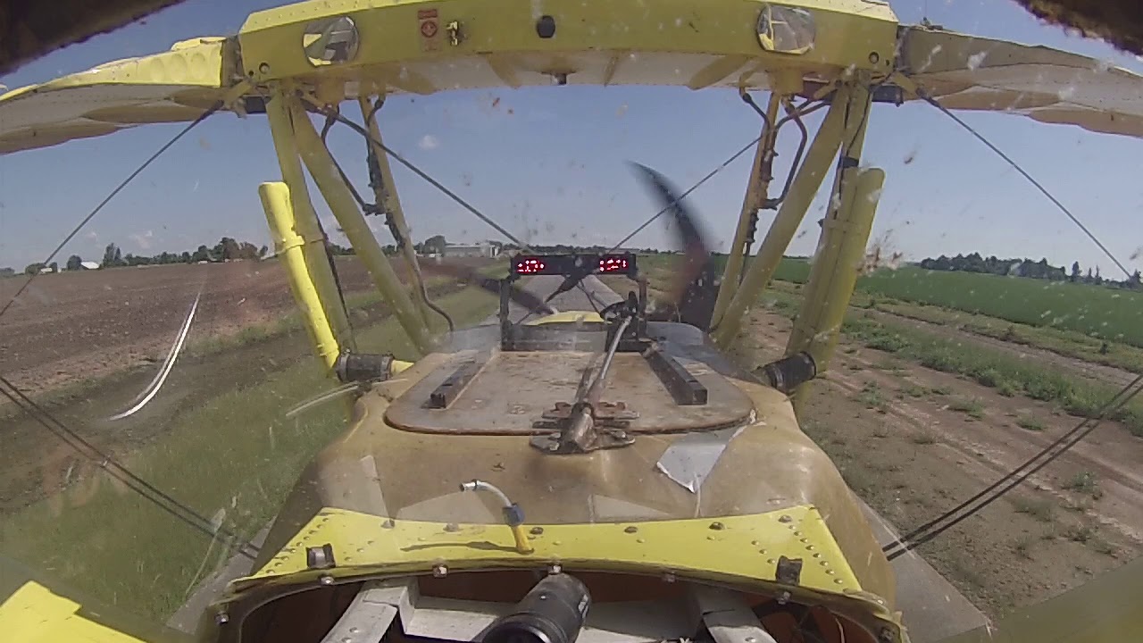 Ag Cat Wingover Landing