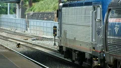 Amtrak AEM-7 Departing Baltimore Southbound on Medium Approach