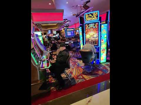 Blackjack ♠️ Shocking Session at Boulder Station Casino