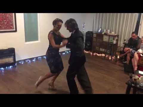 Cristian Mendoza y Angeles Carrion - Vals Toluca