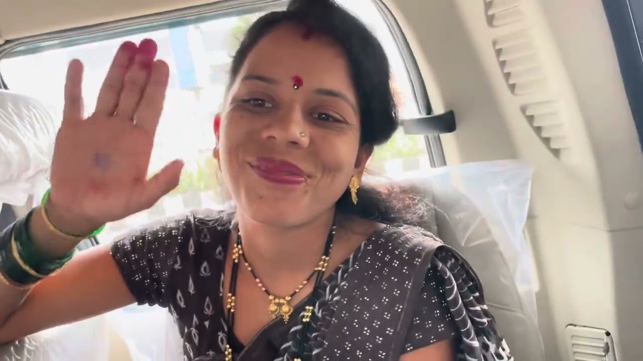 Tanuchi navin gadi gheun shirdila aalo 😂