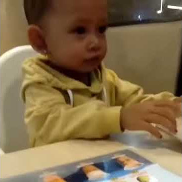 Anak balita Bersin || lucu imut gemasss 😅😆