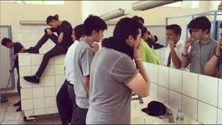Best of #Mannequin ChallengeBoys Mannequin Challenge Video in the Bathroom