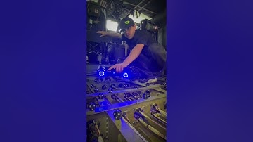 3d scanning a blackhawk using the HandySCAN Black Elite from Creaform