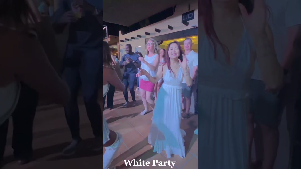 White Party at Riu Santa Fee 