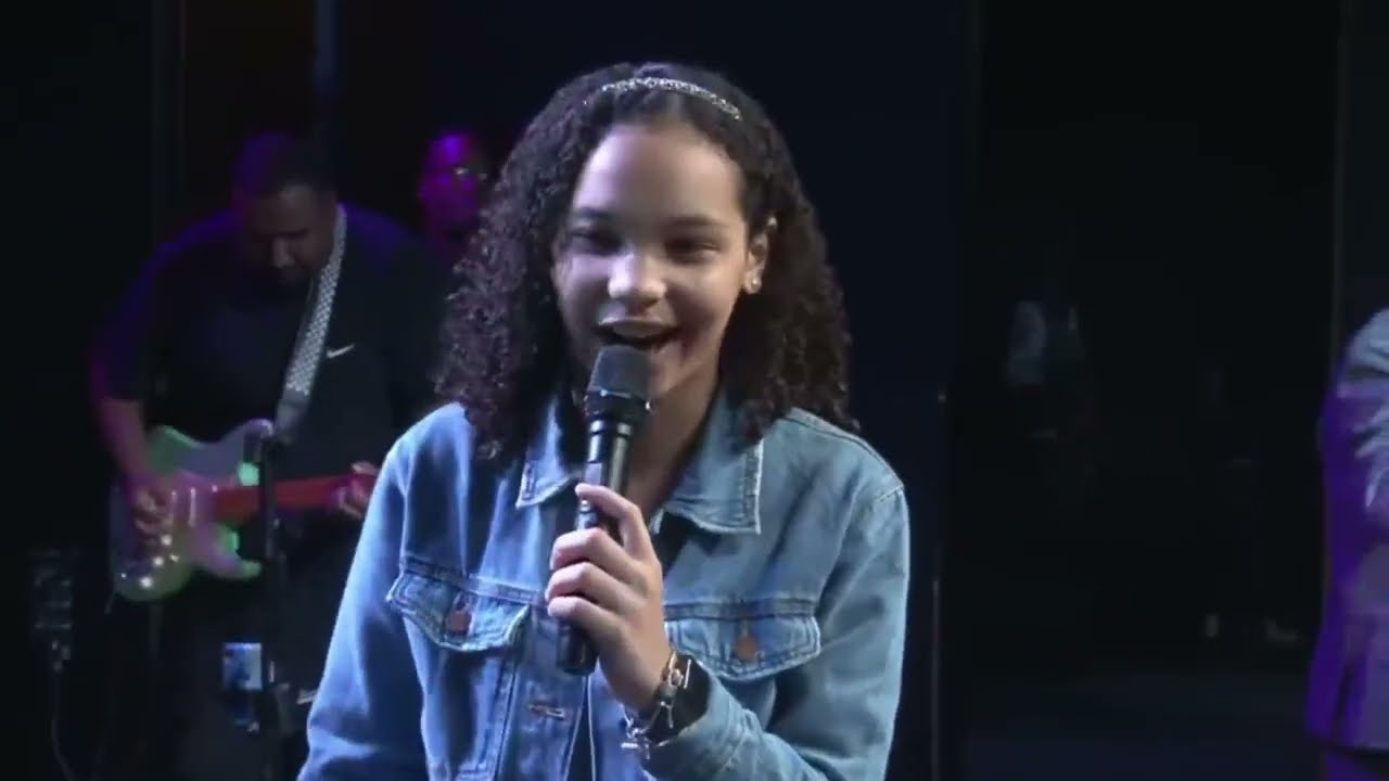 LOUVOR COM MARIA MARÇAL | ADMAV SEDE