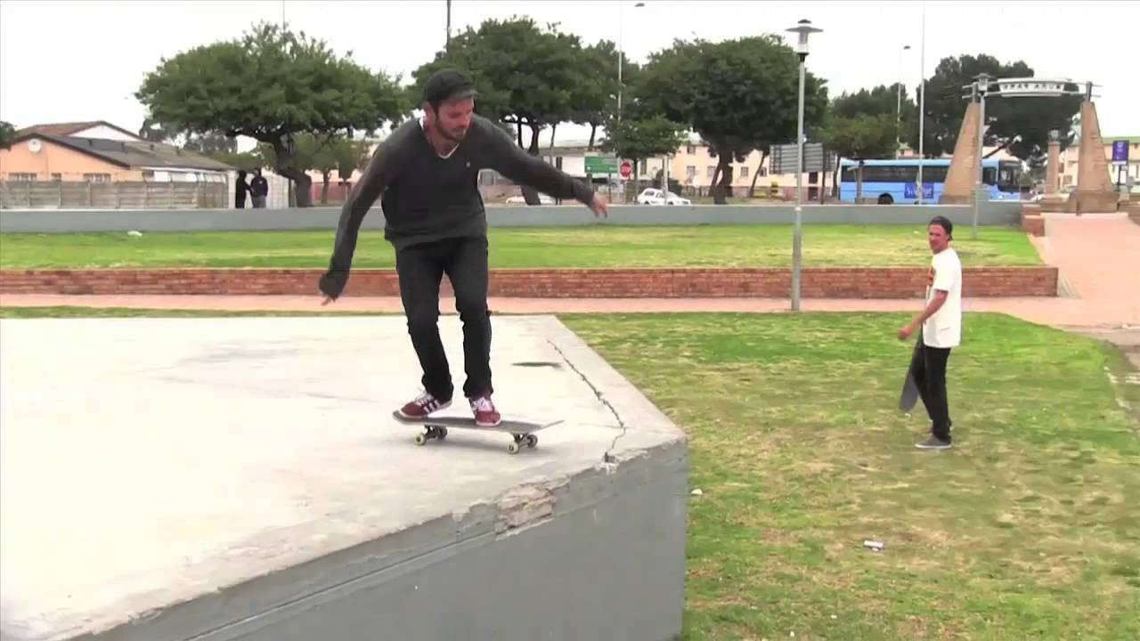 Charl 'Skippy' Steyn's Raw Cannabeans Footage - YouTube