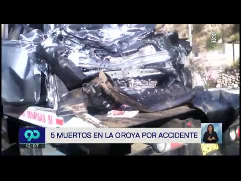 La Oroya: colisión entre auto y camión deja cinco personas muertas