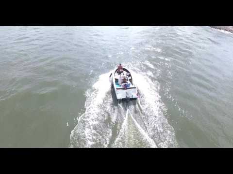Met de Topcraft 480 sport op de Ijssel bij Doesburg