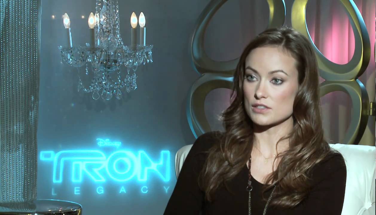 Tron: Legacy - Exclusive: Olivia Wilde Interview - YouTube