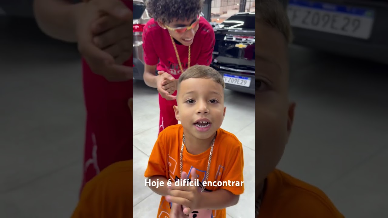Mc Xangai Mc Miguelzin hoje é difícil encontrar uma menina que não trabalha no Job