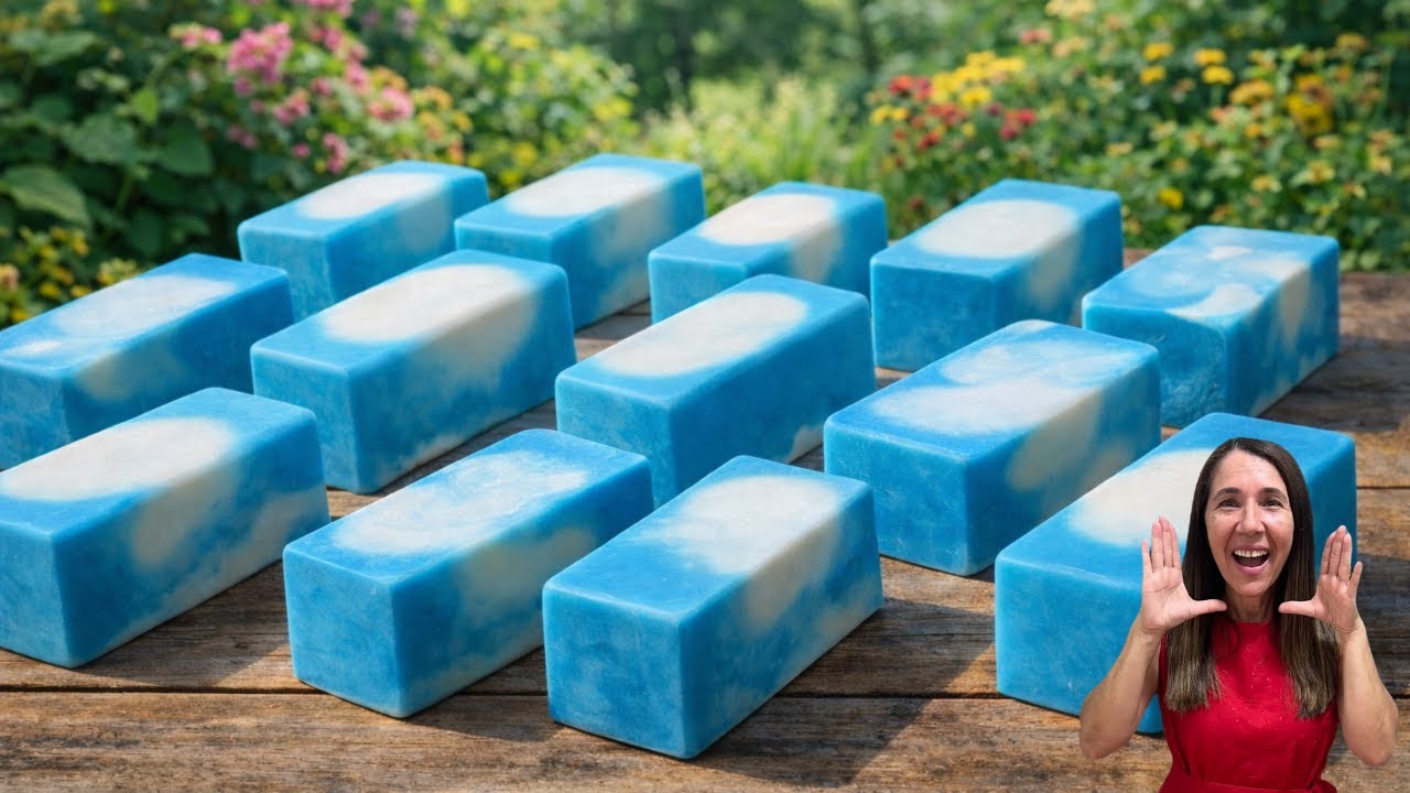 🔴باستخدام لترين من الزيت الجديد والصودا والماء، صنعت صابونة رائعة!