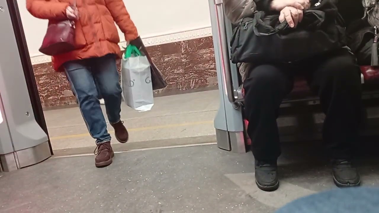 От пушкинская до Кировский завод 