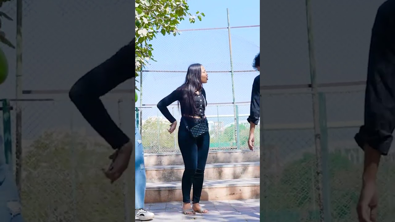 ⁣wait for end #comedy #fun #prank #girlprankvideo #xnxx #xnxxxxx #memes #viral #prankvideo #vlog
