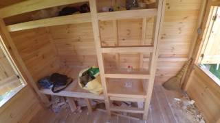 Простая деревянная двухъярусная кровать,как сделать?(Простая деревянная кровать сделанная в детский домик. Изготовлена из бруса 50/50,деревянной вагонки и фанеры...., 2016-08-07T04:51:12.000Z)