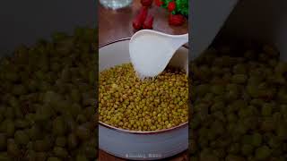 绿豆糯米糕烹饪美食中餐美味做菜家常菜中国菜绿豆糯米sticky ricegreen beansfoodchinesefoodcookingdelicious