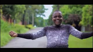 INNOCENT MBEWE Kumwamba kumapanga za ine official video Dir Danelvis