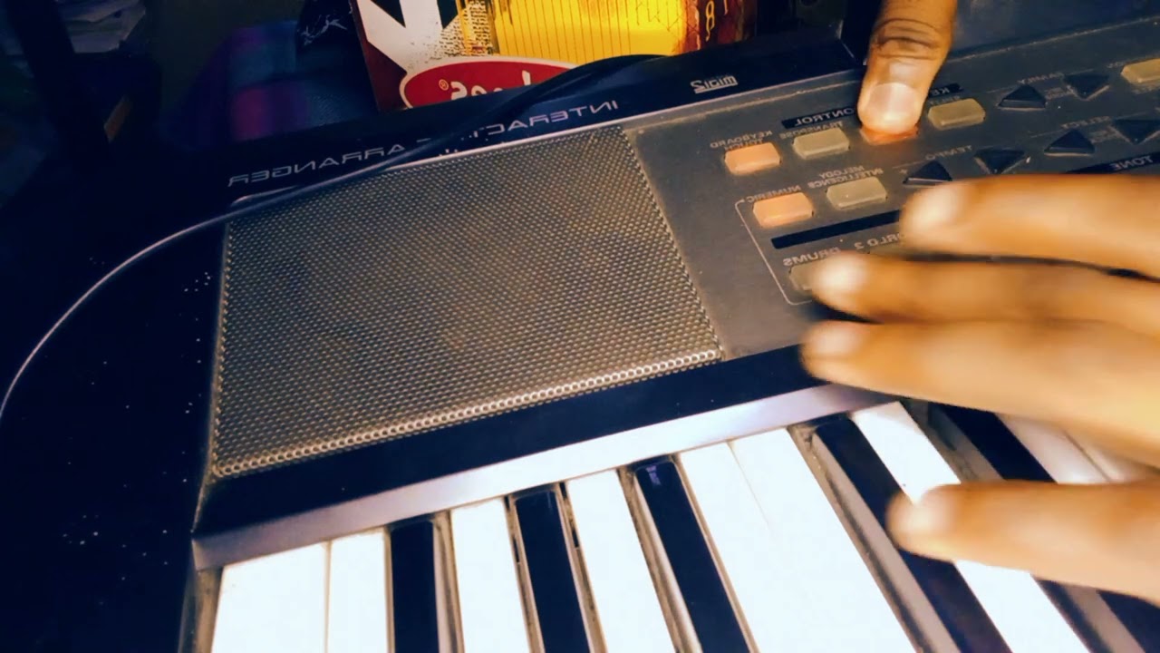 ITende prayer/preaching strings Roland e 09