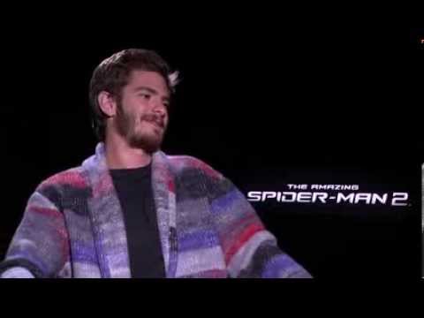 Video: Andrew Garfield Kritiserte For Kommentar Til Homofile Mennesker