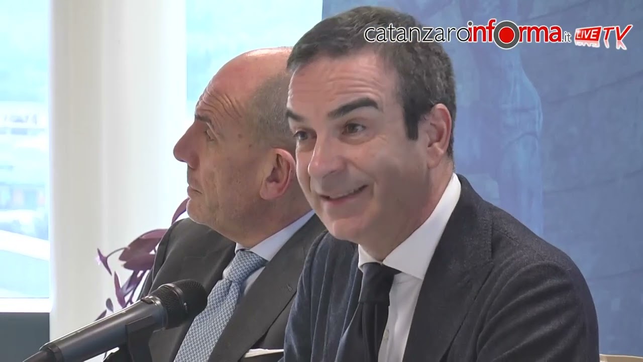 Conferenza di Occhiuto sulla ricognizione del debito sanitario