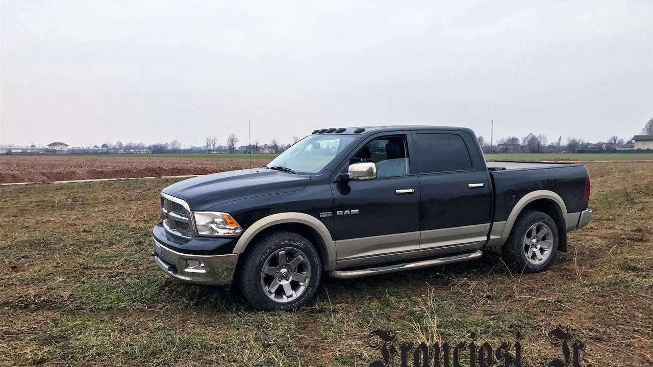 ACCELERATION 0-100 KM/H - DODGE 1500 5.7L HEMI V8 LARAMIE 2011 - YouTube