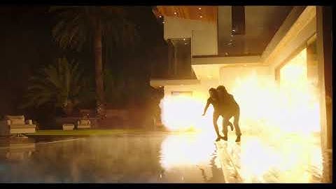 Riggs Saves Maureen (The Doc) From Stalker | Lethal Weapon | S01 E14