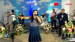 Luana Mayara (Live de Adoração a Deus).