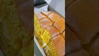 Download Lagu Lumer, gurih, lembut  kejunya numpuk kayak antrian pas buka. #martabakkeju  #fypmartabak MP3