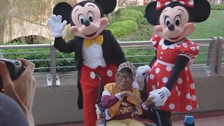 106-Year-Old Woman Celebrates Her Birthday at Disney World