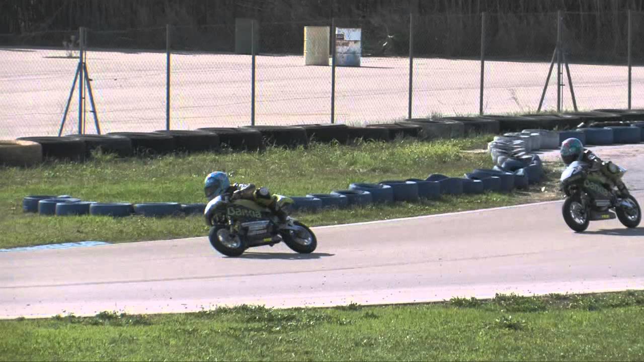 Carrera Completa Mini 90 1ª Manga Karting Oliva.mp4