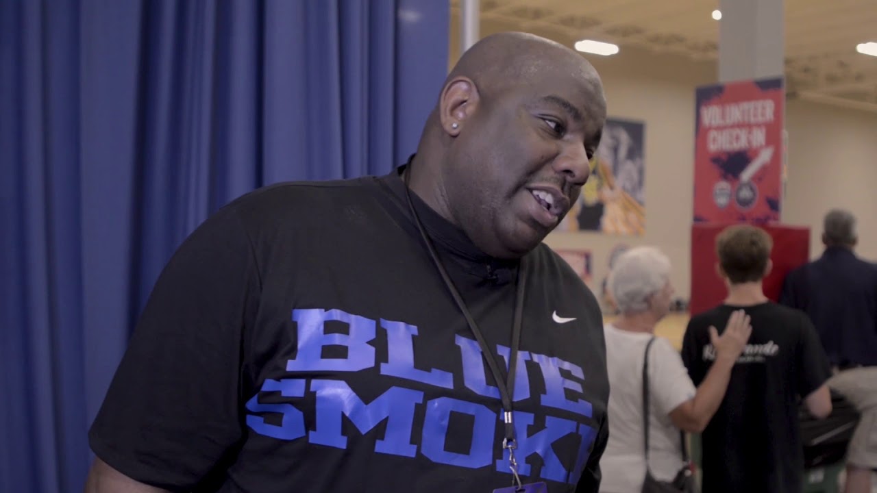 camera iphone 8 plus apk Coach Emmitt Smith Guides Meanstreets to the 13u Championship