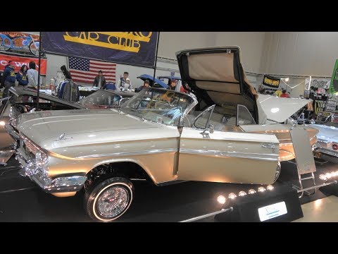 1961CHEVROLET IMPALA CONVERTIBLE LOWRIDER シボレー ・インパラ