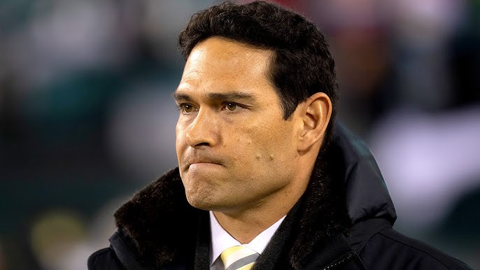 Mark Sanchez Arrest: Everything to Know About NFL Analyst's Stabbing  Incident