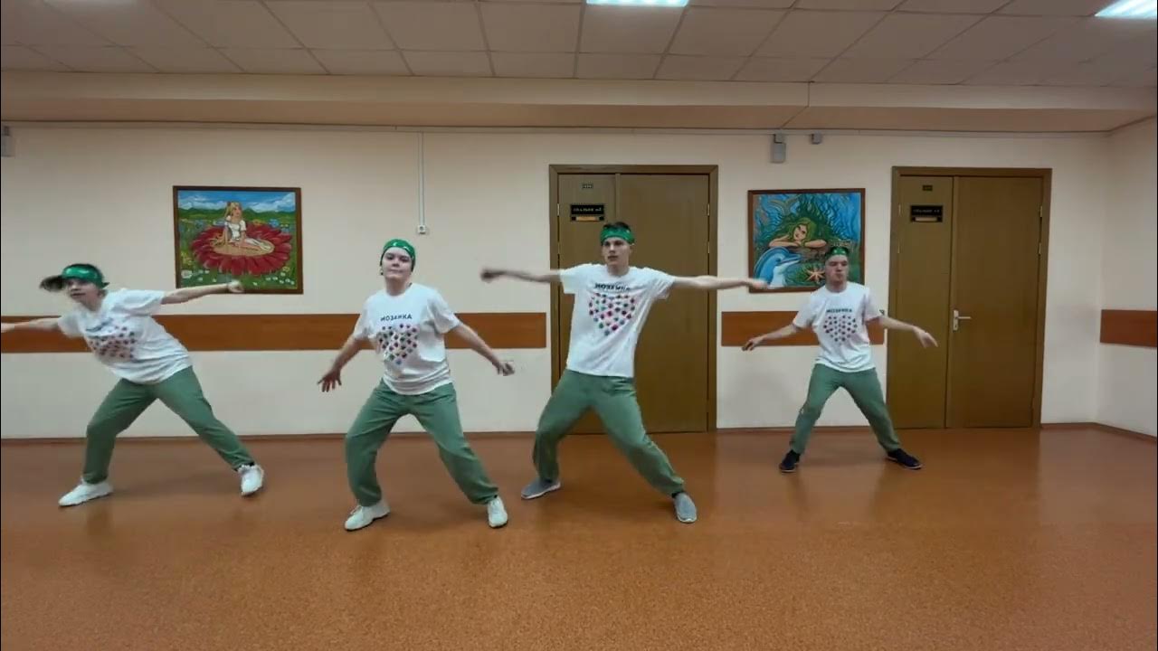 Танцевальные позы для рисования. Движения для танца. Движения под танцы. Несложные танцевальные движения. Танцевальные позы для рисования.