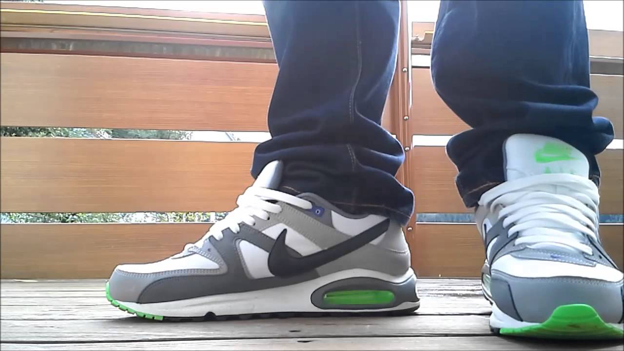 air max command on feet