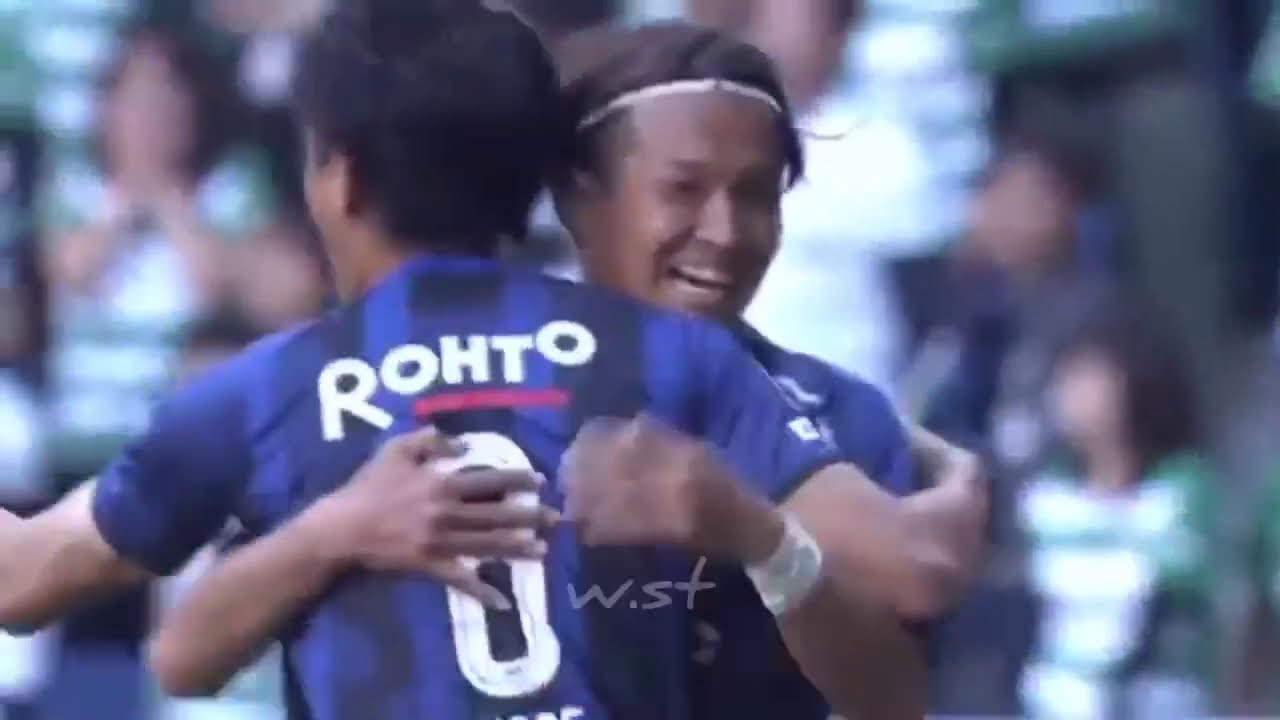 日本代表 イランの悪童アズムンと一触即発 あわや乱闘 Youtube