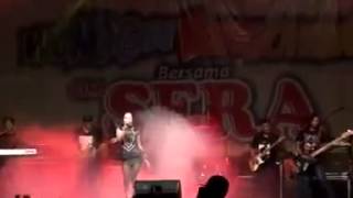 Download lagu Wiwi Ayuni OM SERA TKW Terbaru Live in Wonogiri 2015 Wiwi Ayuni OM SERA TKW Terbaru Live in Wonogiri 2015