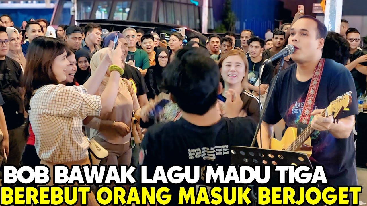 Penonton tua muda Masuk Menari | Bila Bob Bawak Lagu Madu Tiga semua Rancak Berjoget