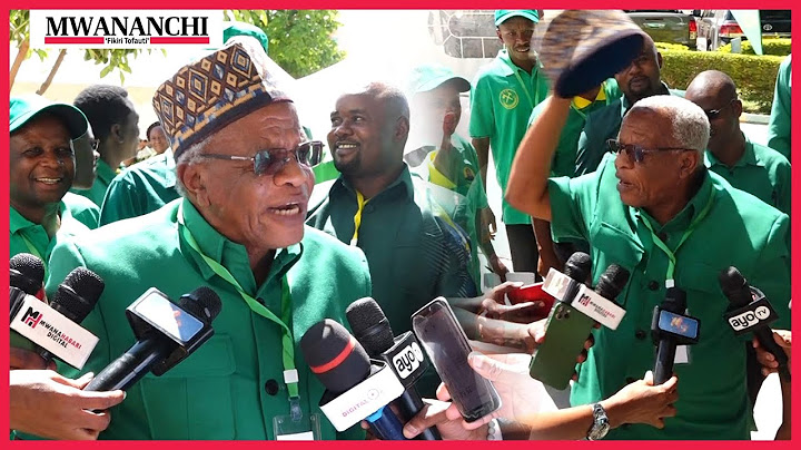 Mzee Makamba awa mbogo amvaa Mwandishi "Usihoji vitu usivyovijua" asepa zake