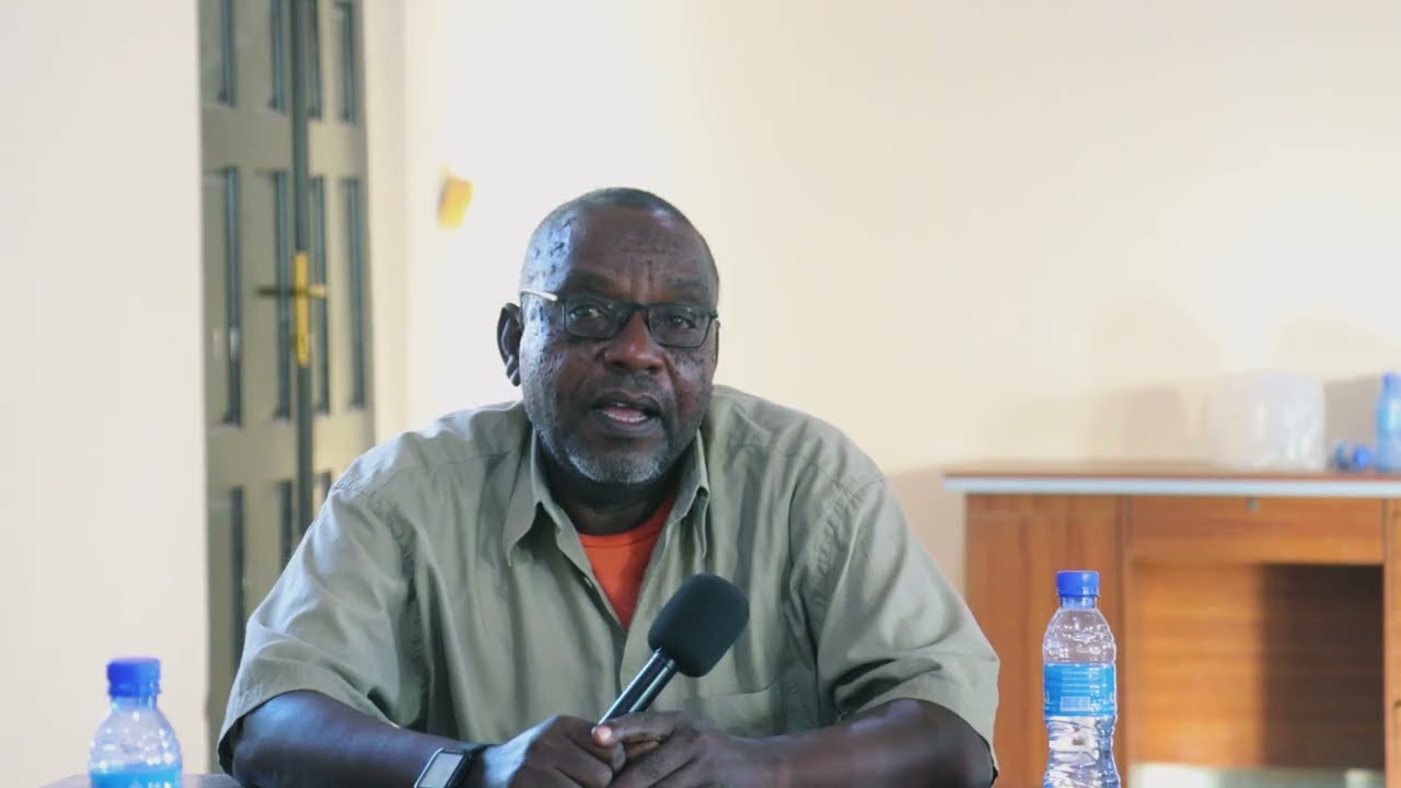 Marxaladahiisa Waxbarashada ee Deg. Barawe | Jeylani Cadow Abiikar oo Ka Mid ah Aqoonyahanada Deg.