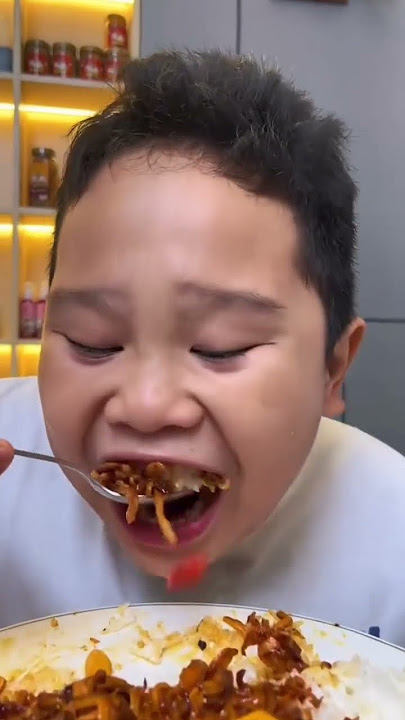 makan sosis kanzler IB : kingabdi jajanmercon #shortvideo #streetfood #reels