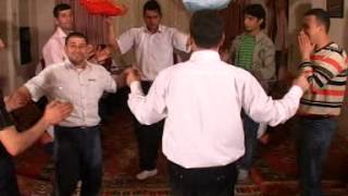 Arabic Music le le yar le Sabiha with Mardin Midyat old Dance