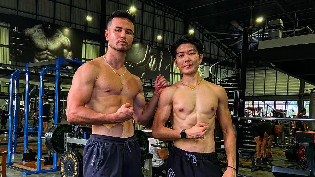 【脚トレ】日本の細マッチョ2人がタイNO.1ジムでテストステロンを撒き散らす