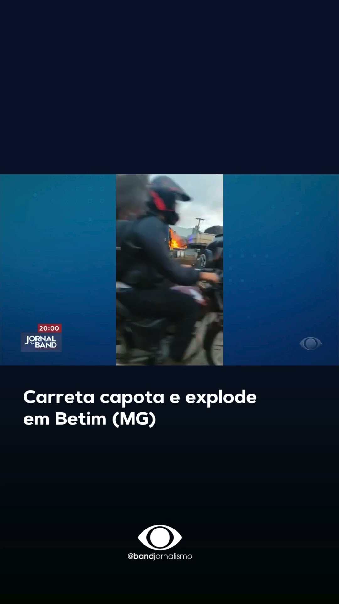 Carreta capota e explode em Betim (MG) #shorts