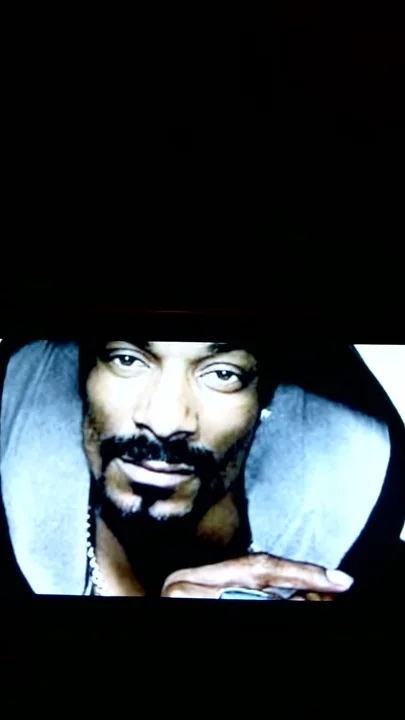 Snoop dogg smoke weed everyday