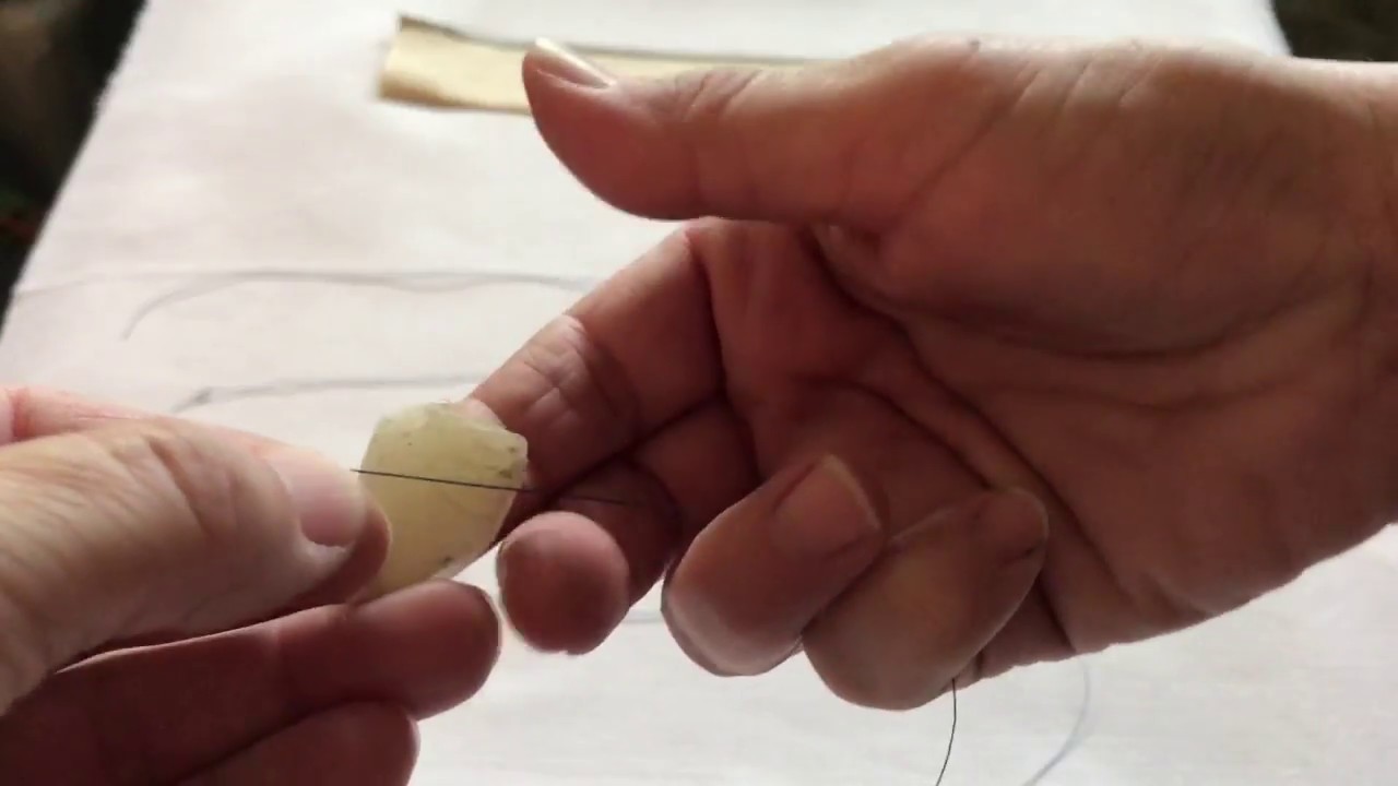 How To Wax Hand sewing Thread DIY 