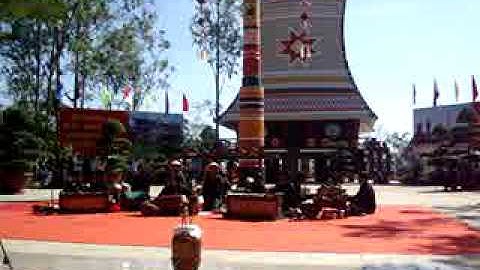 Indonesian gamelan and dance at Festival of Gongs in Pleiku