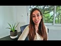 Camila, jeune beurette de 21 ans, nous confie qu'elle aime tout raconter à sa coloc