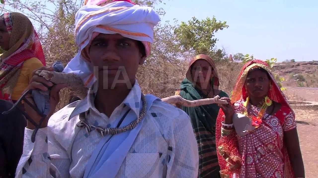 MELGHAT KI KHOI KAHANI SEG 1